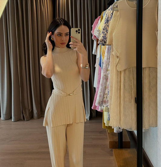 Set de punto nude